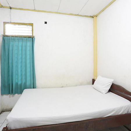 Oyo 93119 Guest House Leo Patra Muara Badak Luaran gambar
